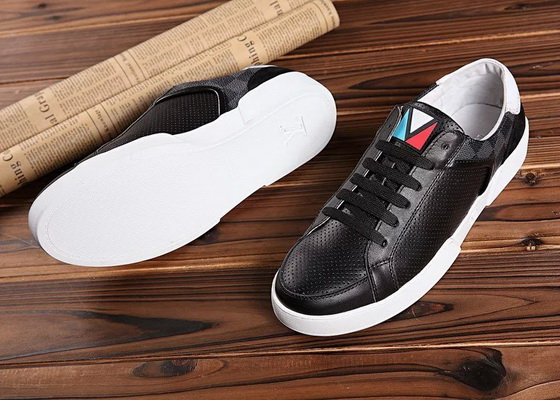 LV Fashion Casual Shoes Men--038